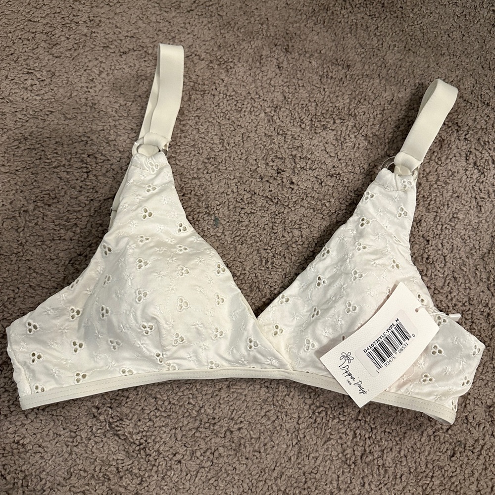 Dippin' Daisy's White bikini top!